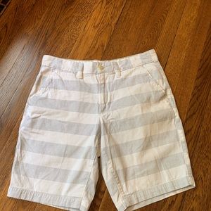 Gray and white striped shorts size 32 - men’s